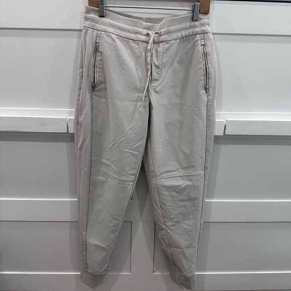 Athleta Headlands Hybrid Trek Jogger, Womens Size 10 - Picture 2 of 6